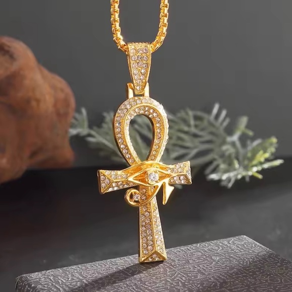 Gold plated Iced out 3A CZ Ankh pendant free chain included - Picture 1 of 5